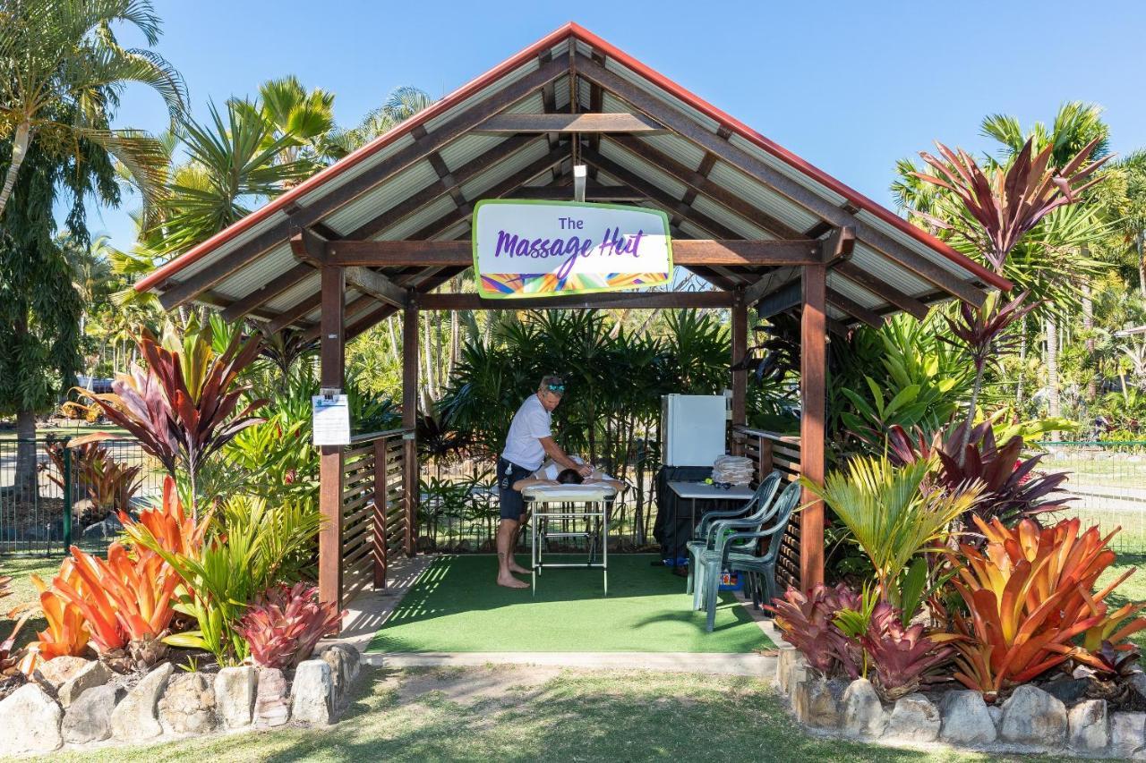 Big4 Adventure Whitsunday Resort Airlie Beach Ngoại thất bức ảnh