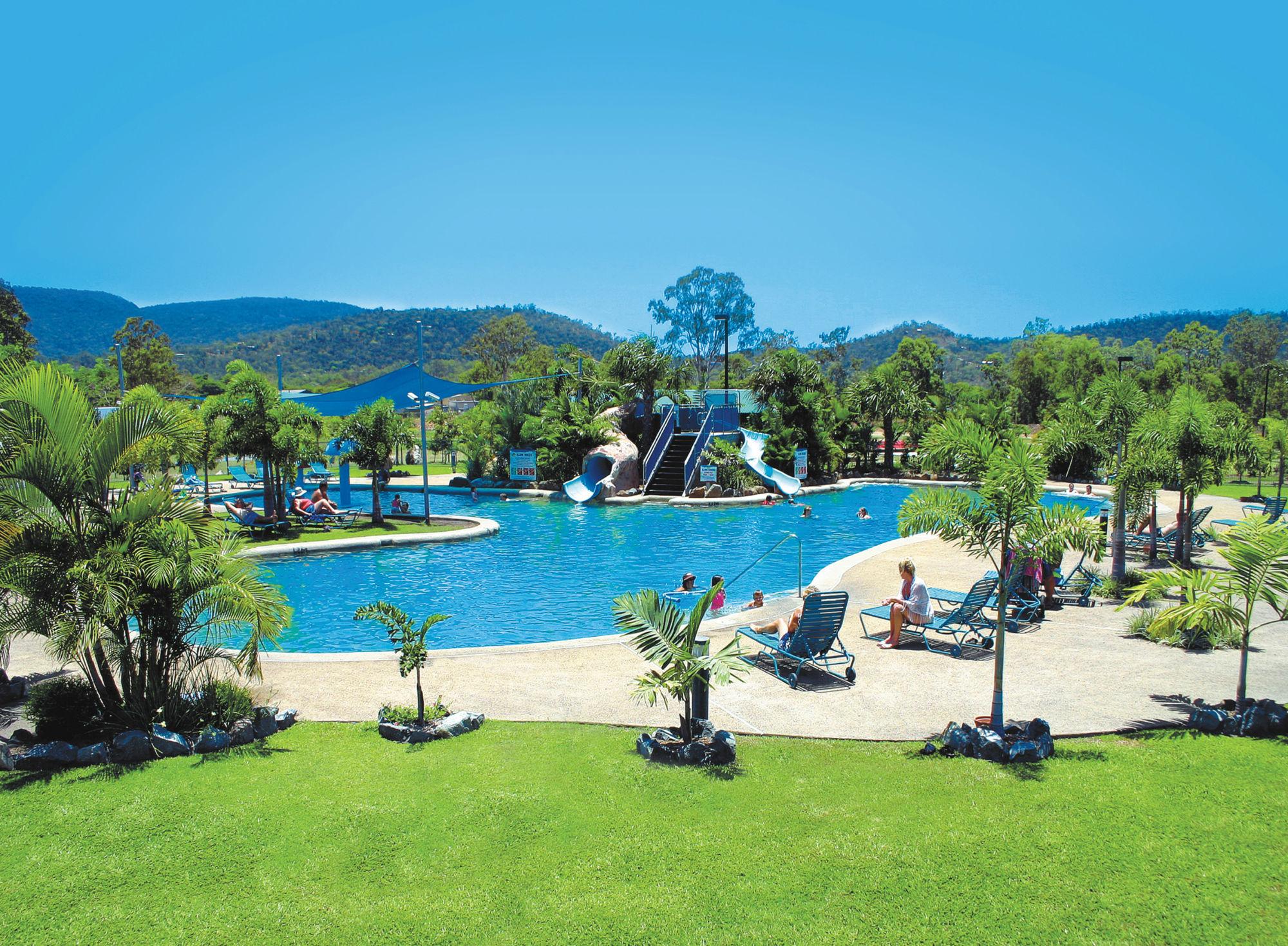 Big4 Adventure Whitsunday Resort Airlie Beach Ngoại thất bức ảnh
