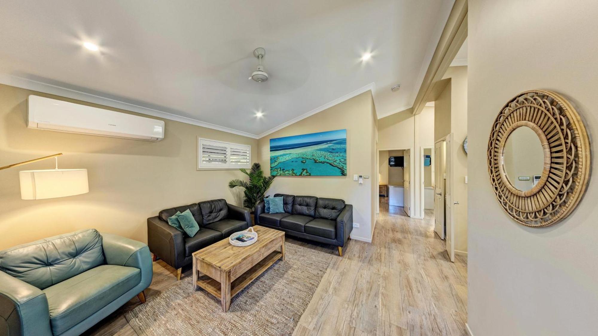 Big4 Adventure Whitsunday Resort Airlie Beach Ngoại thất bức ảnh