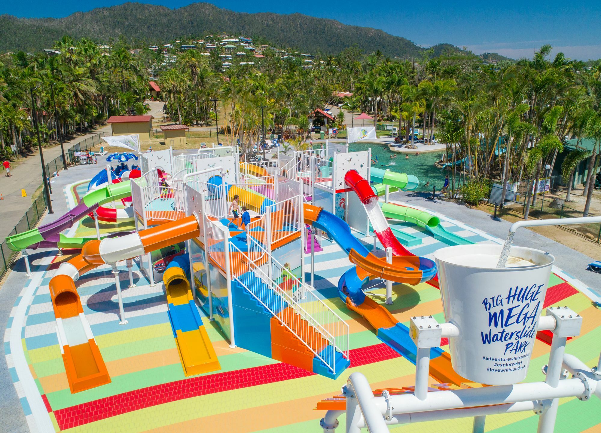 Big4 Adventure Whitsunday Resort Airlie Beach Ngoại thất bức ảnh