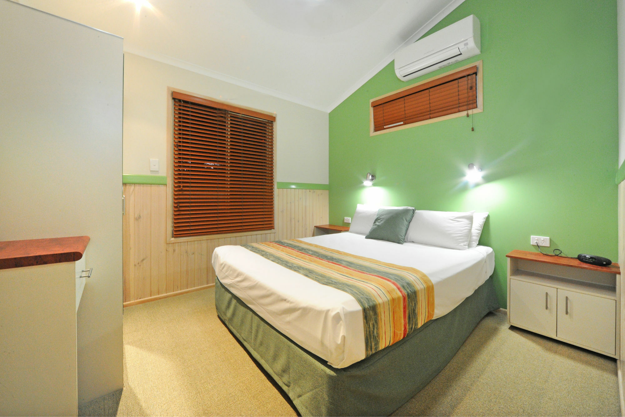 Big4 Adventure Whitsunday Resort Airlie Beach Ngoại thất bức ảnh